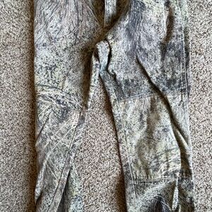 Mossy Oak Brush Patterned Apparel